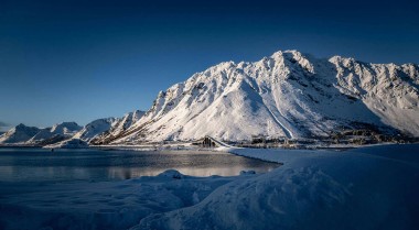 星辰影视想转发前：先看热度放大偏差吗，再拿掉配乐再读（像做读写动作）